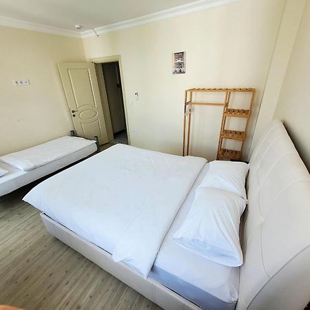 Masif House Bed & Breakfast Istanbul Bagian luar foto