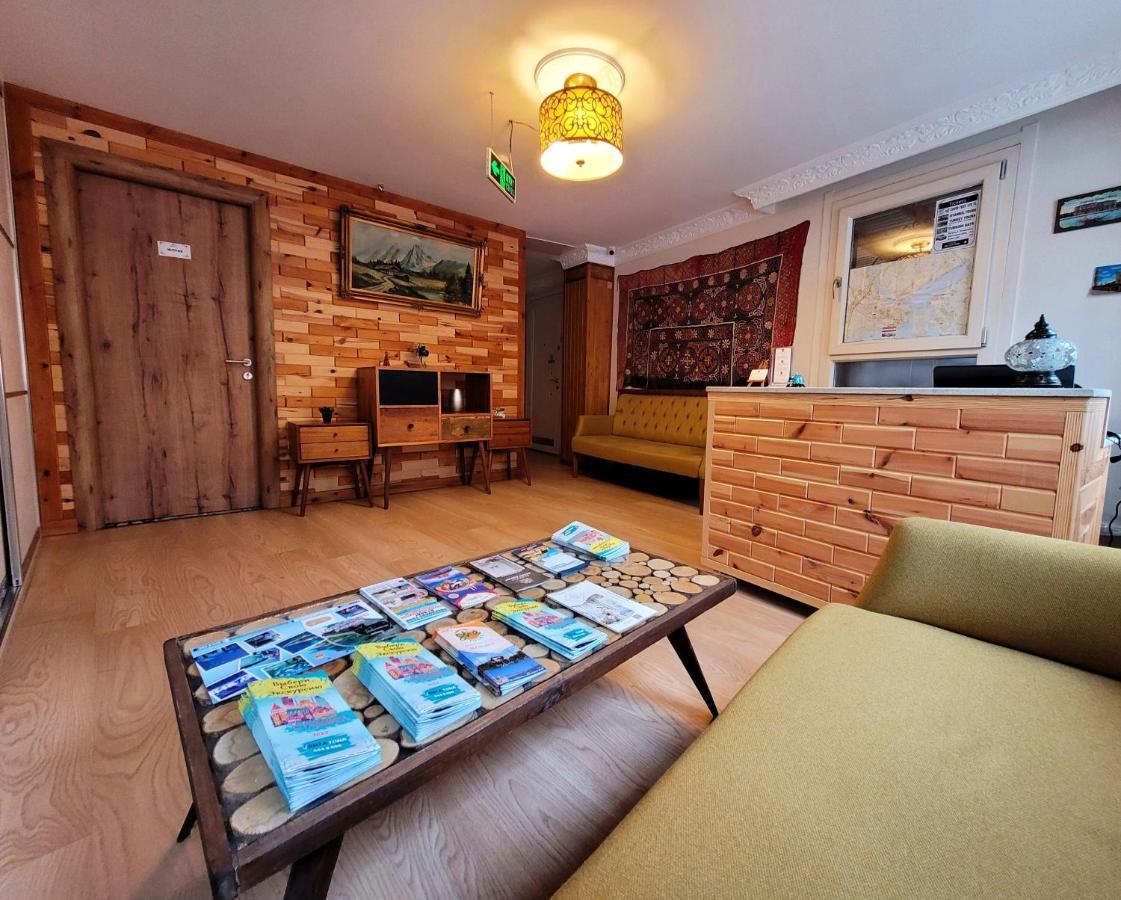 Masif House Bed & Breakfast Istanbul Bagian luar foto