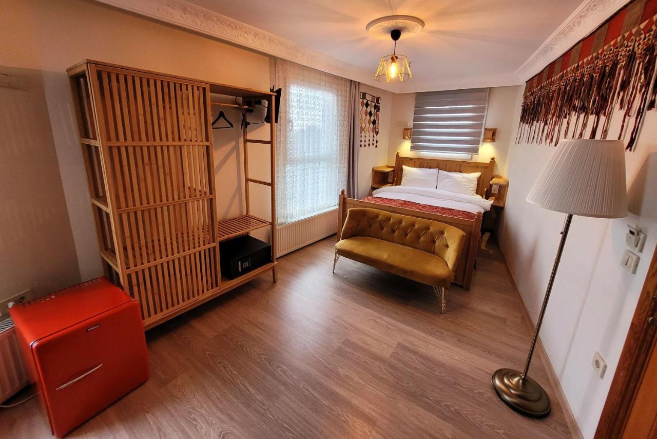 Masif House Bed & Breakfast Istanbul Bagian luar foto