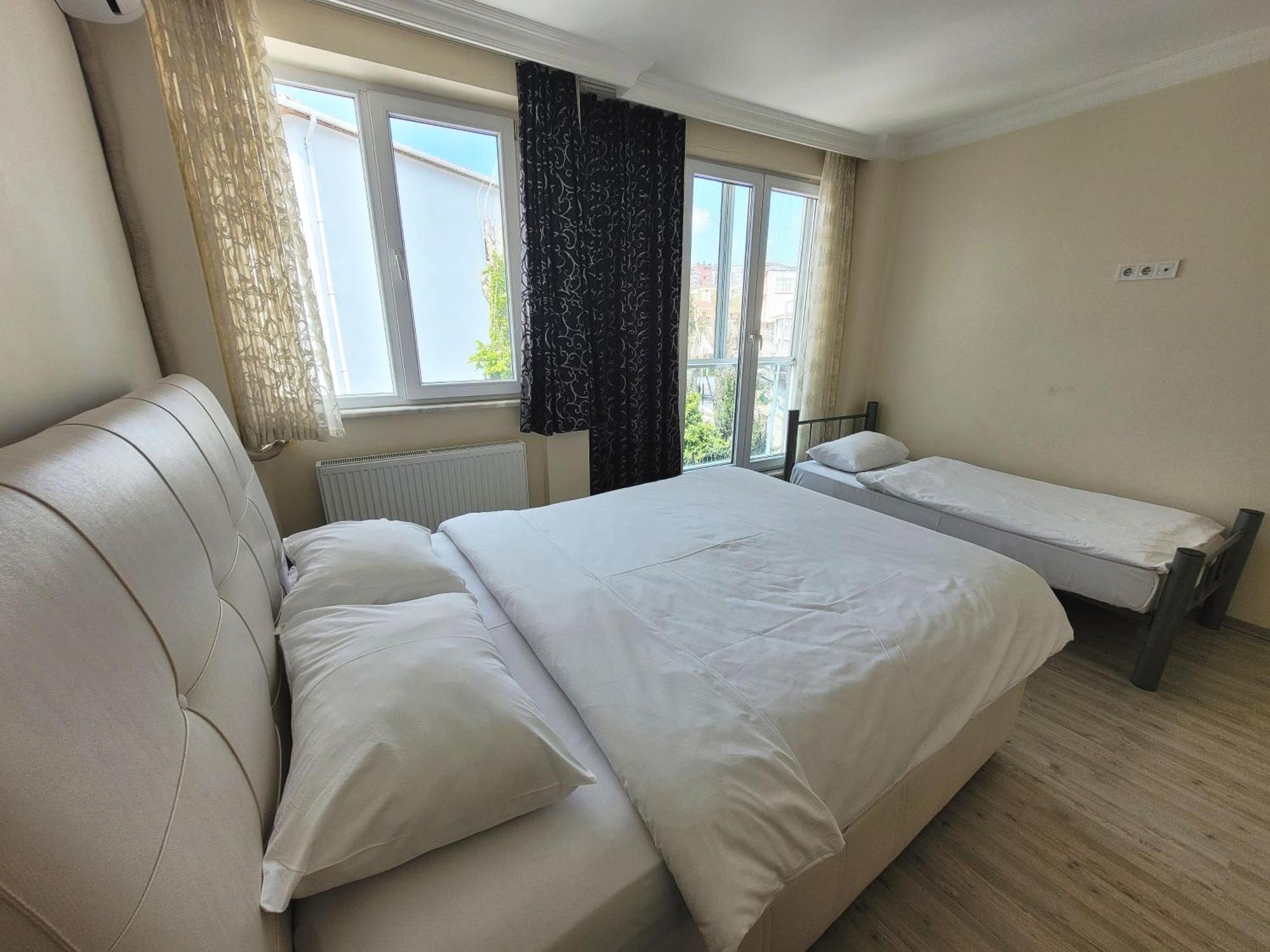 Masif House Bed & Breakfast Istanbul Bagian luar foto
